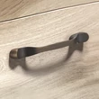 Kép 2/3 - Häfele H1970, 170 mm antik ón bútorfogantyú 106.69.001