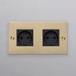 Kép 1/5 - Buster+Punch 2G dugalj, sárgaréz / Schuko Type F / CSC-051986