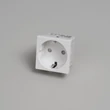 Kép 5/5 - Buster+Punch Cross 1G dugalj, fehér / Schuko Type F / CSK-143447