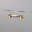 Kép 2/8 - Buster+Punch Cast PULL BAR szatén sárgaréz 200 mm small bútorfogantyú UPB-052110