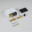 Kép 4/5 - Buster+Punch Linear szatén sárgaréz bútorgomb pár PLATE GFK-05321