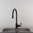Kép 3/9 - Buster+Punch Linear / EU Kitchen tap / Pull-Out Mixer / kihúzható fejű konyhai csaptelep fekete C0-592627
