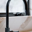 Kép 5/9 - Buster+Punch Linear / EU Kitchen tap / Pull-Out Mixer / kihúzható fejű konyhai csaptelep fekete C0-592627