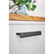 Kép 2/3 - Furnipart Envelope szálcsiszolt fekete bútorfogantyú 160mm 449220160-76
