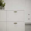 Kép 3/4 - Furnipart Luna szálcsiszolt sárgaréz bútorfogantyú 64 mm 556820064-32