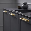 Kép 4/4 - Furnipart Manor Back arany bútor fogantyú 192mm 549020192-34