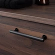 Kép 2/4 - Viefe RILLE fogantyú 160 mm, alumínium, csiszolt fekete