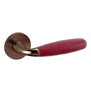 karmazsinszínű karmazsinszínű