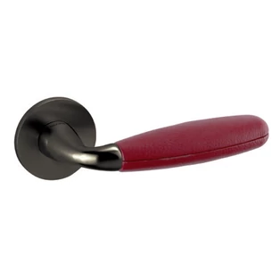 karmazsinszínű karmazsinszínű