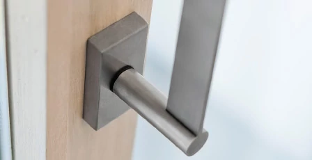 Erkélyajtó kilincsek