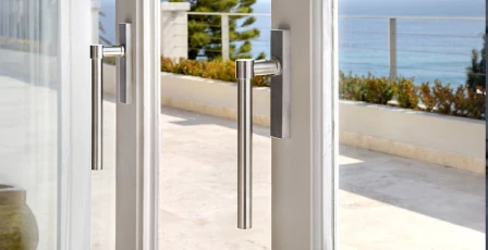 Emelő-toló garnitúrák