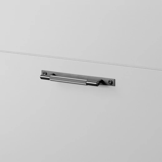 Buster+Punch Linear fegyverszürke plate bútorfogantyú