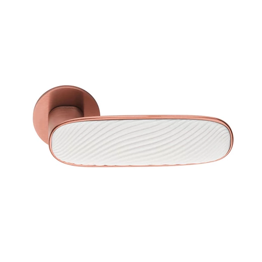 dnd Dune PVD szatén réz - fehér porcelán körrozettás kilincsgarnitúra DN40 PVD-SCB+PSB