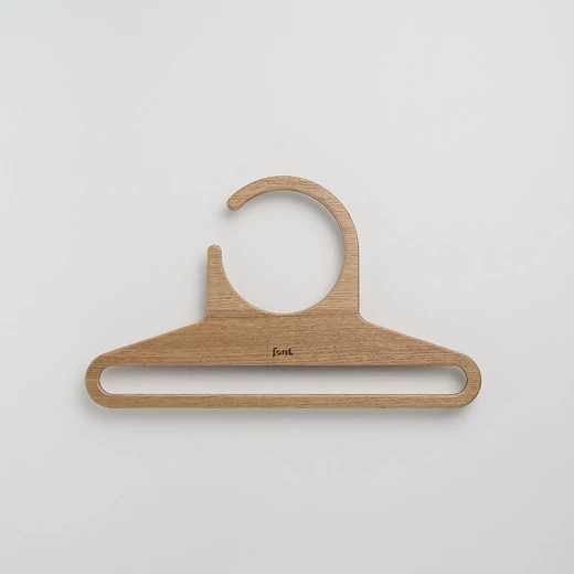 StudioFont Plan vállfa