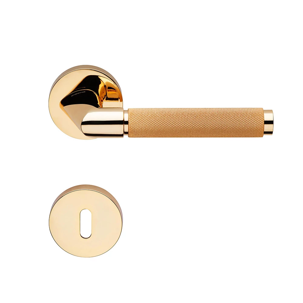 Linea Cali Grip aranyozott körrozettás kilincsgarnitúra 1705 RB 023