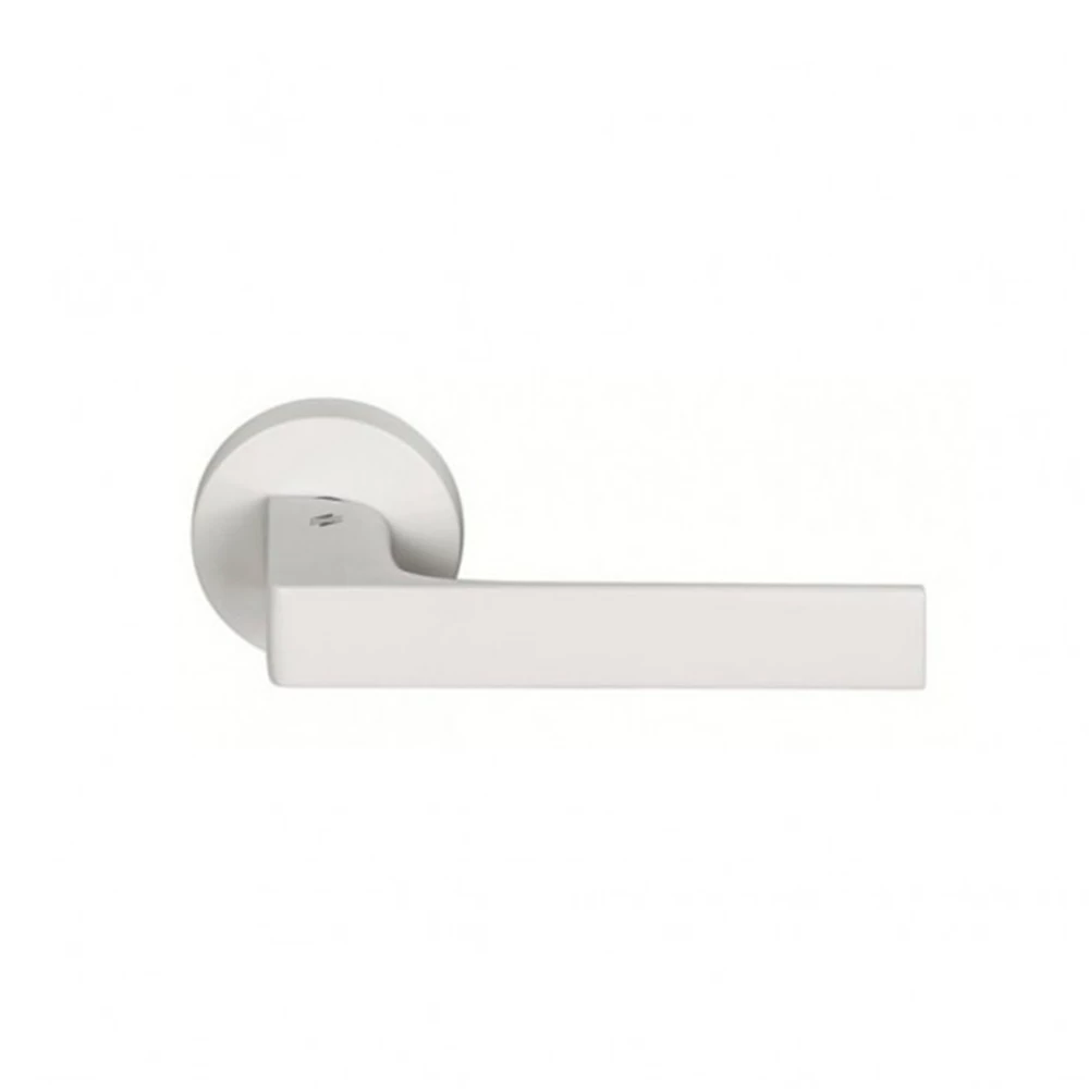 Colombo Design Robocinque matt fehér (RAL9016) körrozettás kilincsgarnitúra ID61-BI