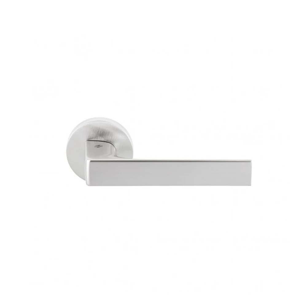 Colombo Design Robocinque szatén króm körrozettás kilincsgarnitúra ID61-CM