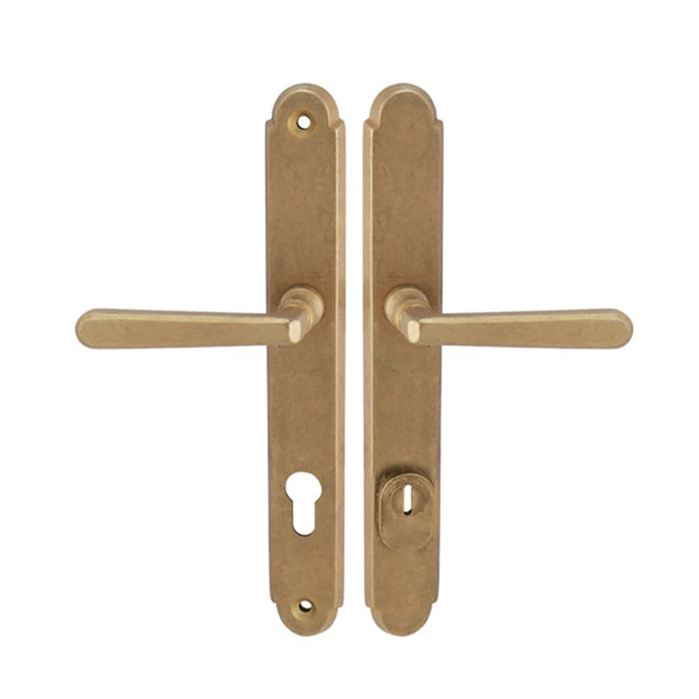 Pascal Wien cilindervédős matt sötétarany rusztikus hosszúcímes kilincs-kilincs garnitúra SO