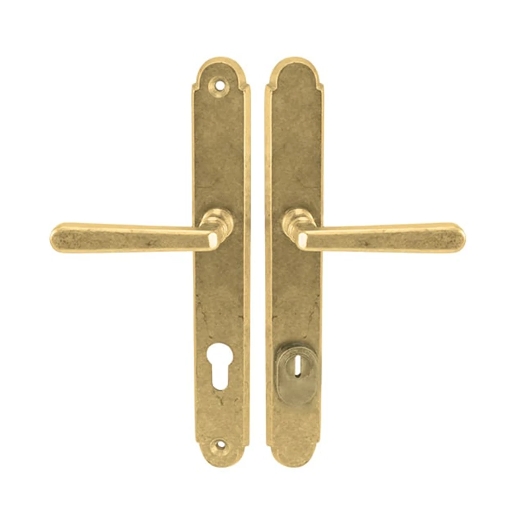 Pascal Wien cilindervédős matt arany rusztikus hosszúcímes kilincs-kilincs garnitúra SO