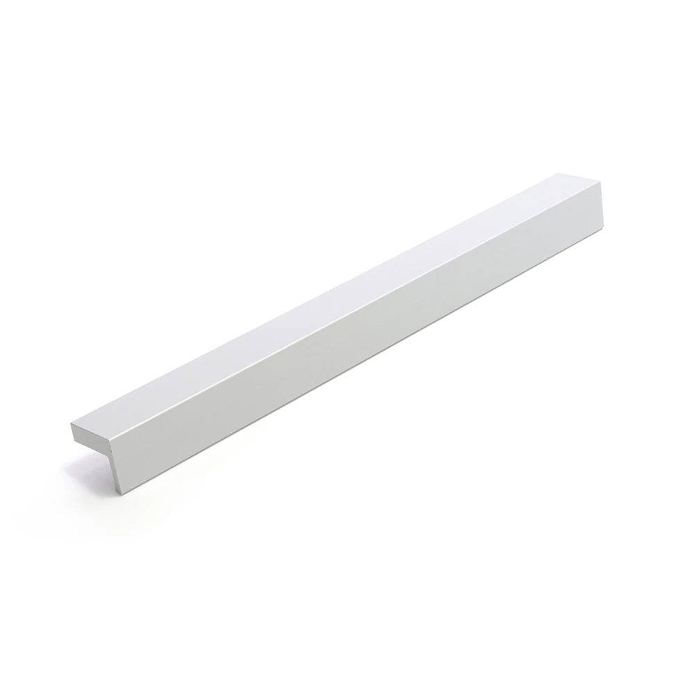 Rujz Design matt króm 178 mm bútorfogantyú 328.20B