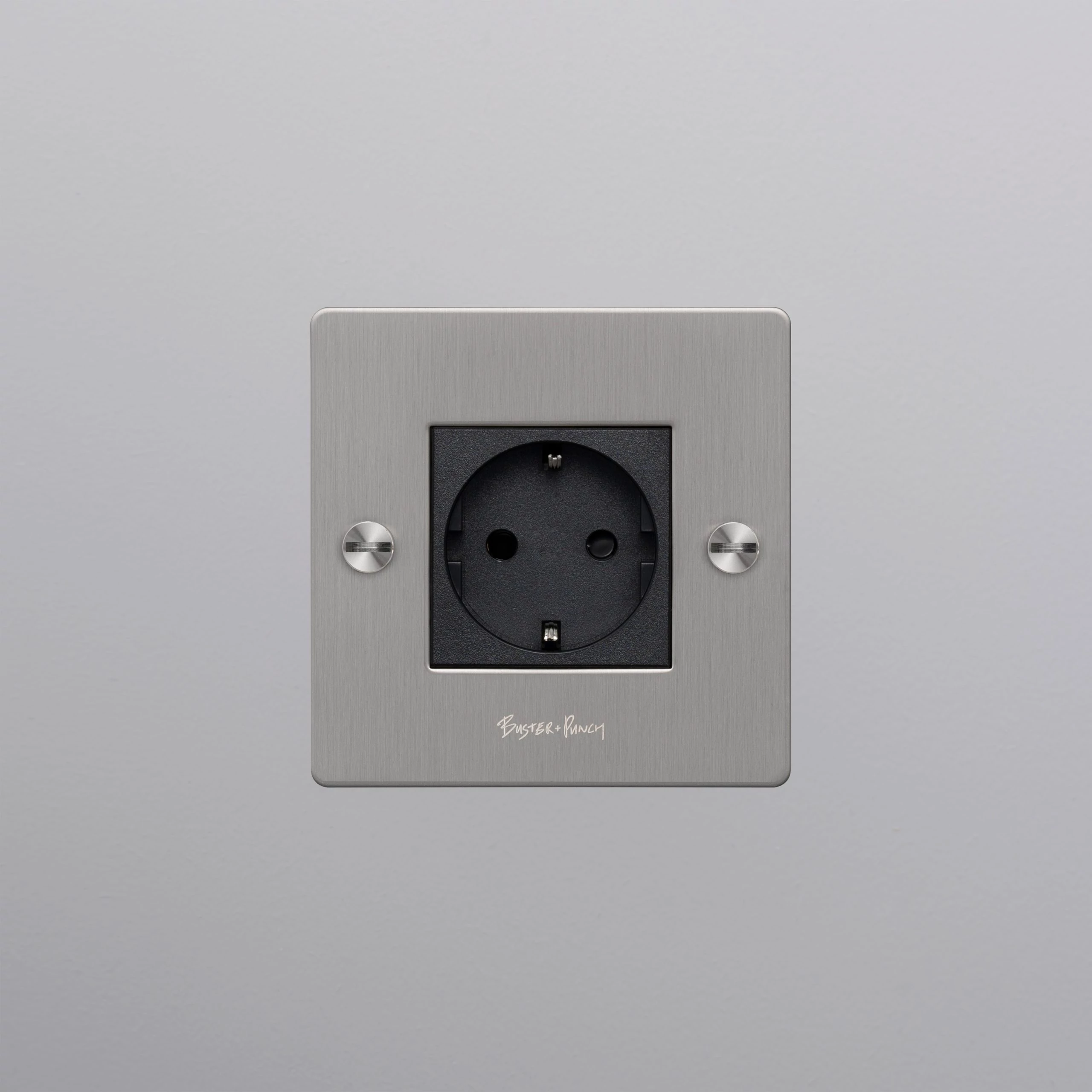 Buster+Punch Cross 1G dugalj, rozsdamentes acél / Schuko Type F / CSK-073443