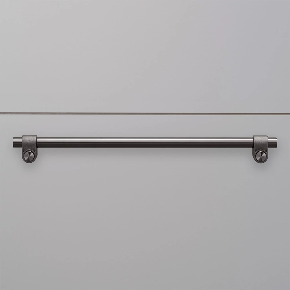 Buster+Punch Cast PULL BAR fegyverszürke 400 mm large bútorfogantyú UPB-352119