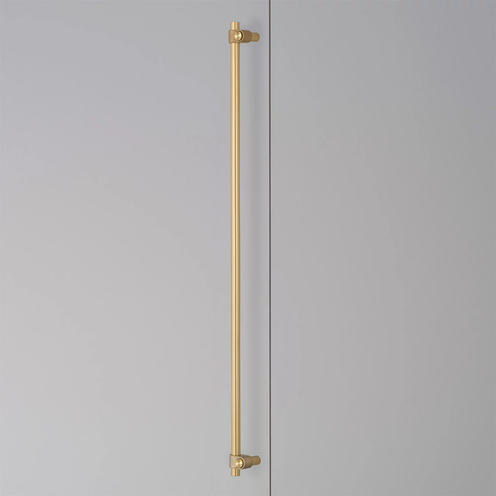 Buster+Punch Cast CLOSET BAR szatén sárgaréz 775 mm bútorfogantyú UCB-052122