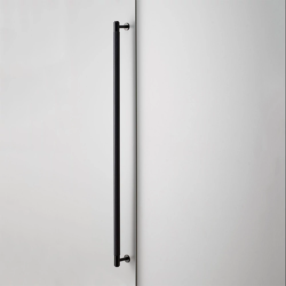 Buster+Punch Cross CLOSET BAR fekete 760 mm bútorfogantyú UK-CB-760-BL-A