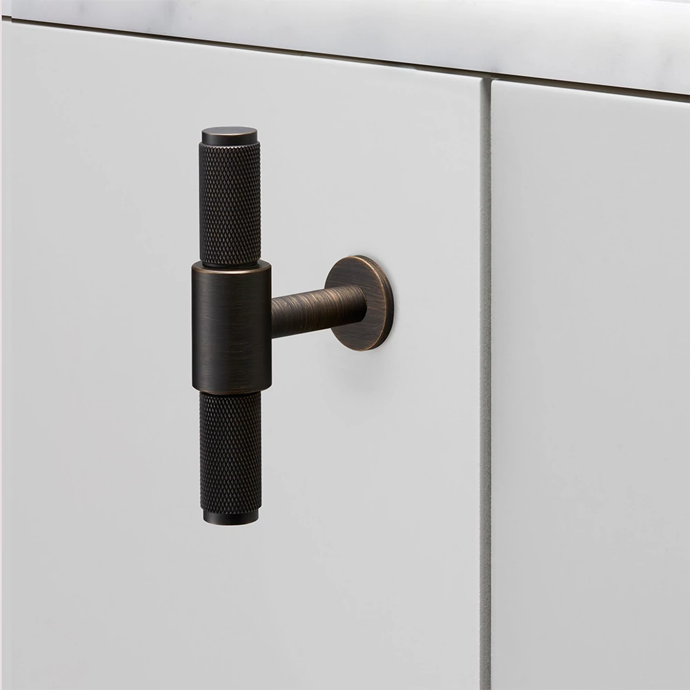 Buster+Punch Cross bronz T-BAR bútorfogantyú UK-TB-H-SM-C