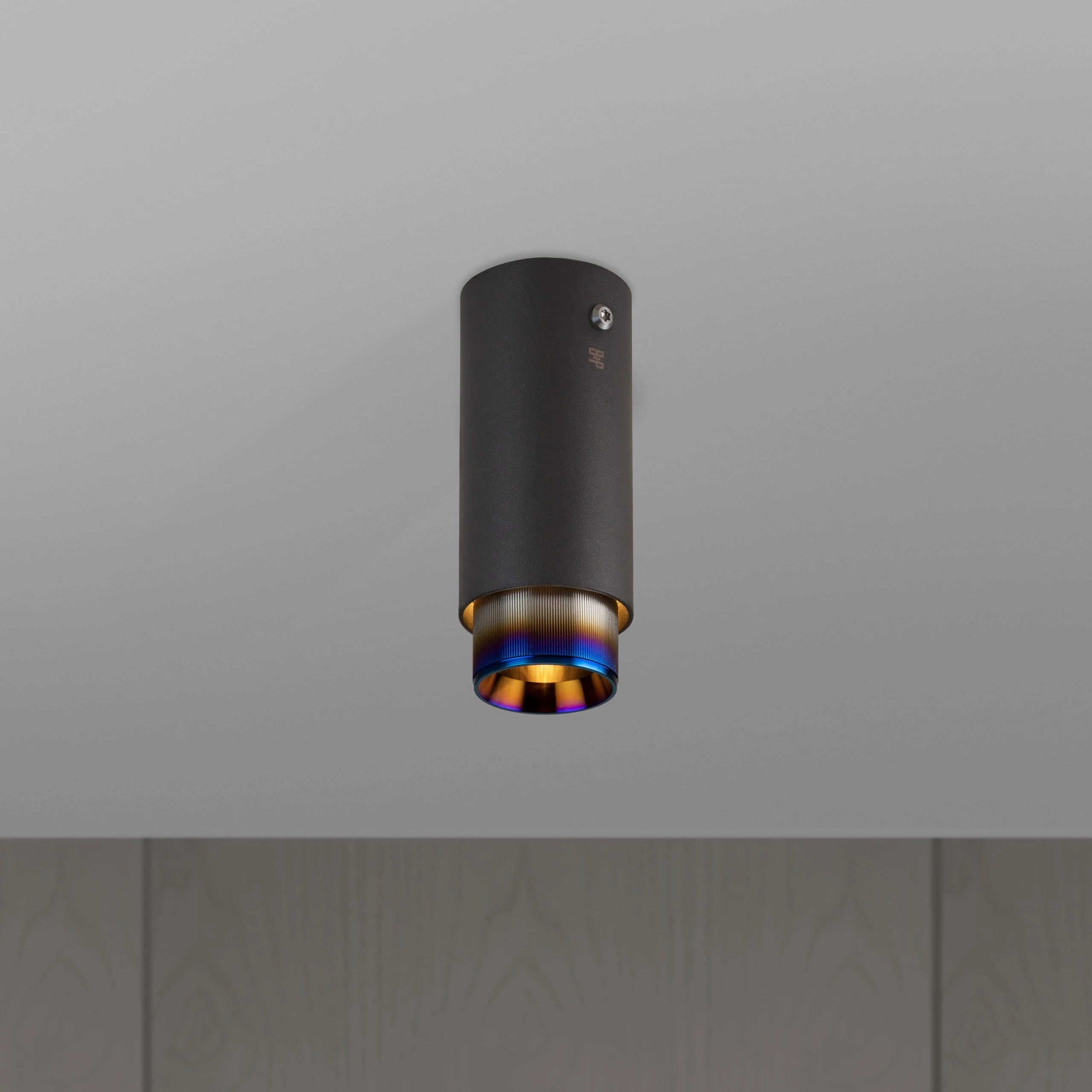 Buster+Punch Exhaust Graphite Surface lámpa, égetett acél Linear / GU10 / REIG-683995