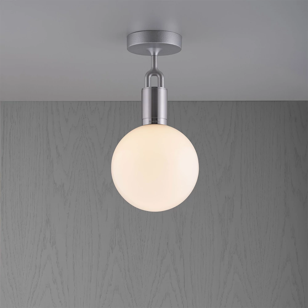Buster+Punch Forked Ceiling Globe Opal medium mennyezeti lámpa, szatén rozsdamentes acél / E27 / RFC-843143