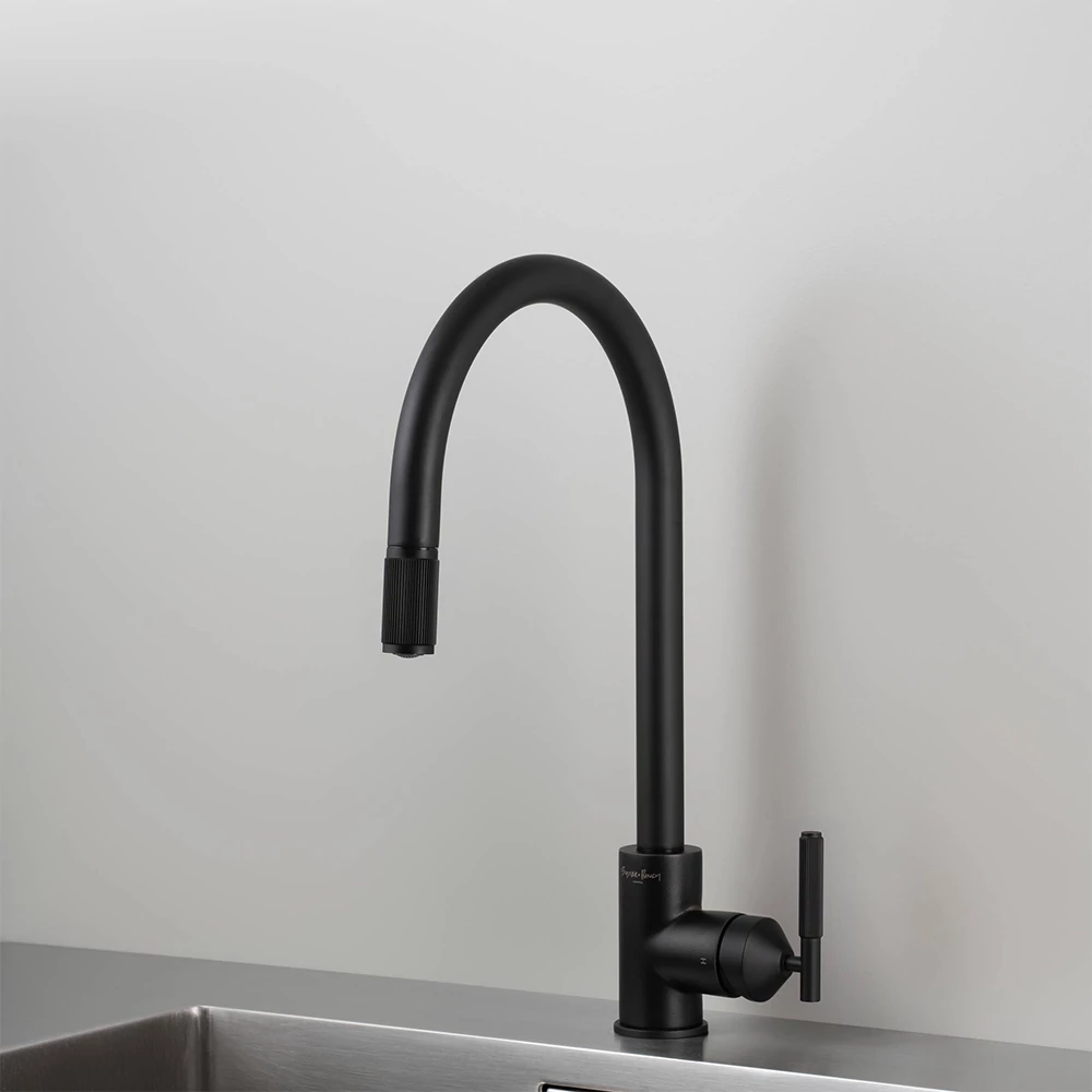 Buster+Punch Linear / EU Kitchen tap / Pull-Out Mixer / kihúzható fejű konyhai csaptelep fekete C0-592627