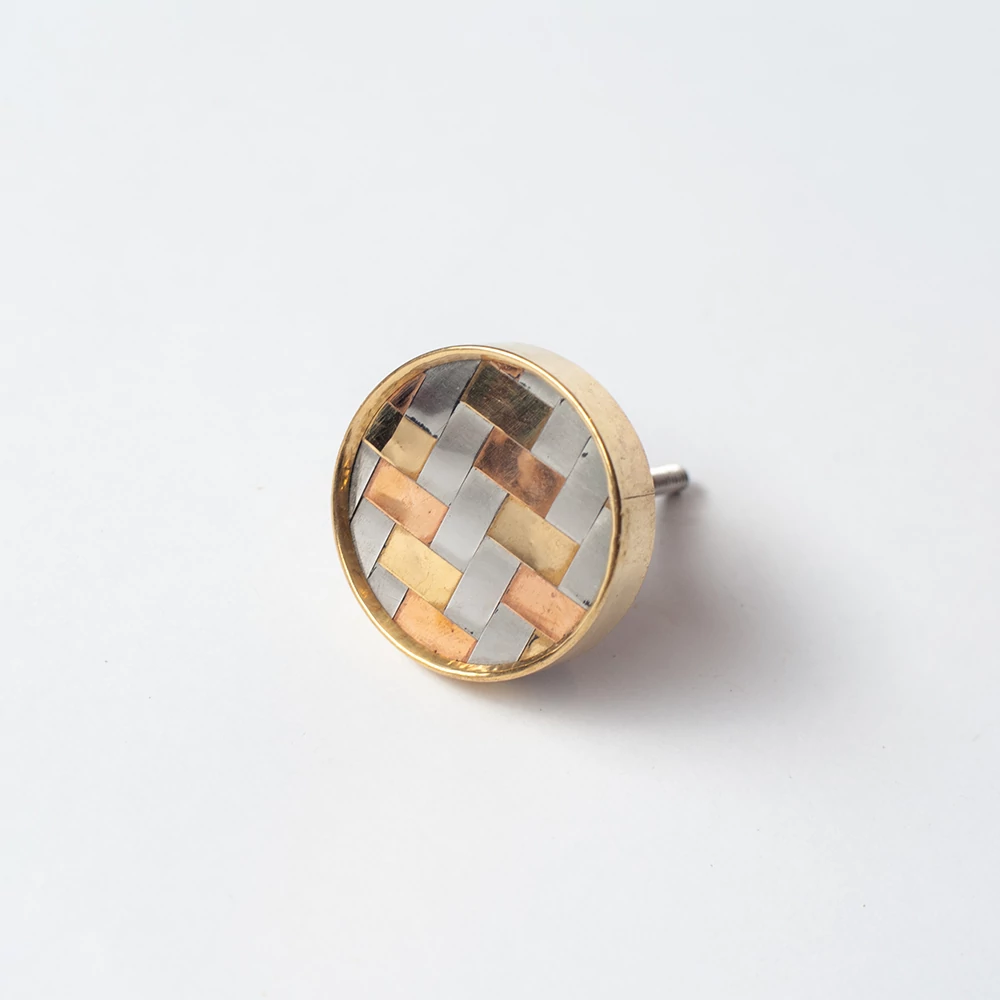 Ethno Home - Brass - Arag fonott bútorgomb MKN232