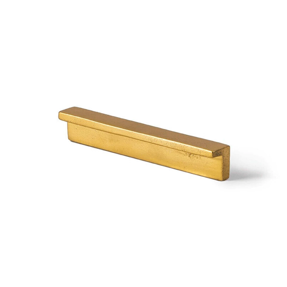 Jolie Dignity 122 mm antik arany bútorfogantyú J-2403-GA