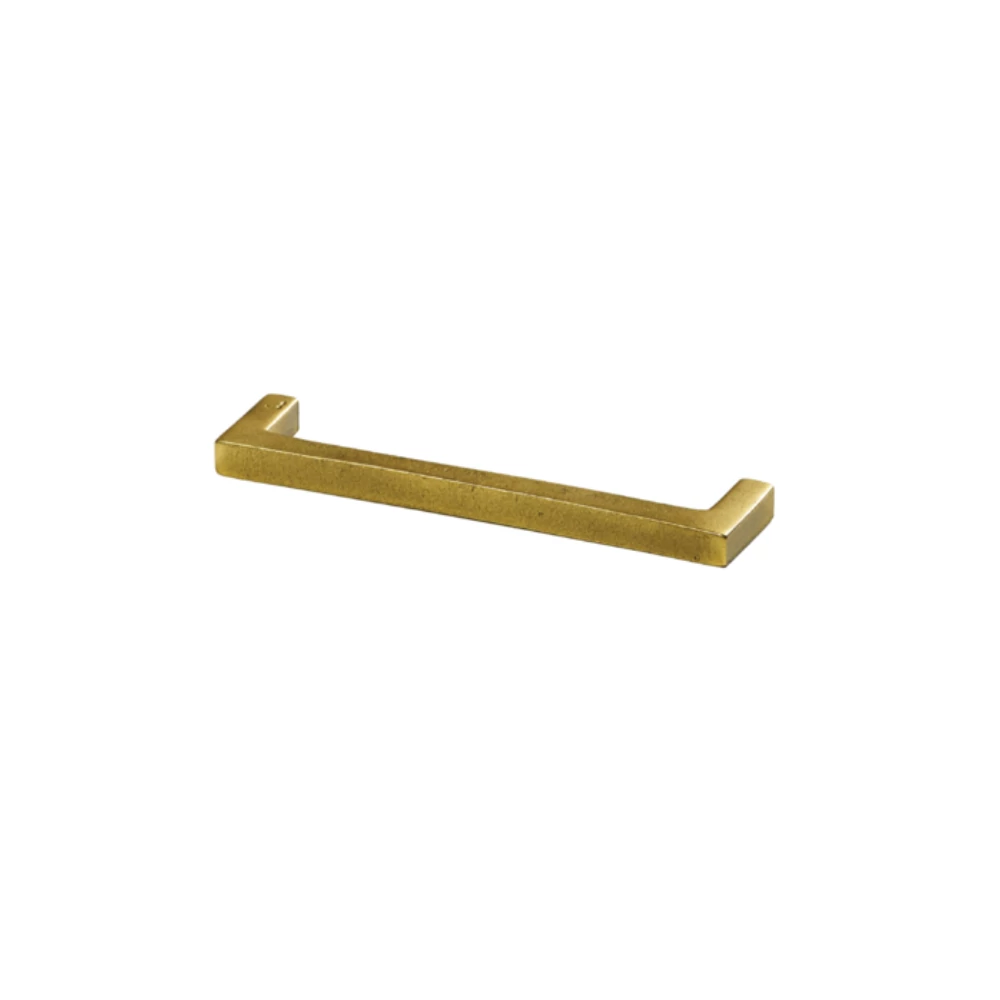 Jolie Essence 138 mm antik arany bútorfogantyú J-0403-GA