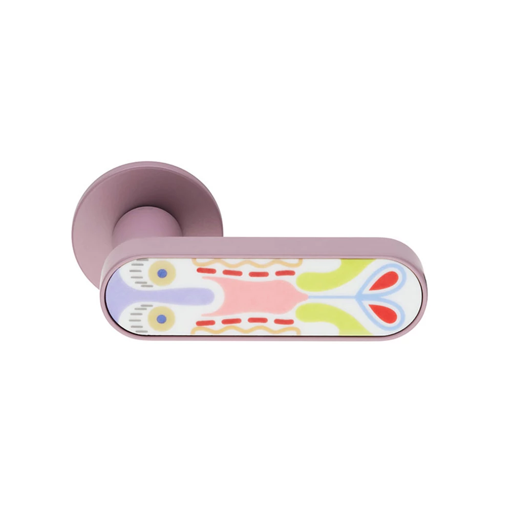 dnd Crisalide mini lila - színes porcelán körrozettás kilincsgarnitúra CM40 AVP+PSD