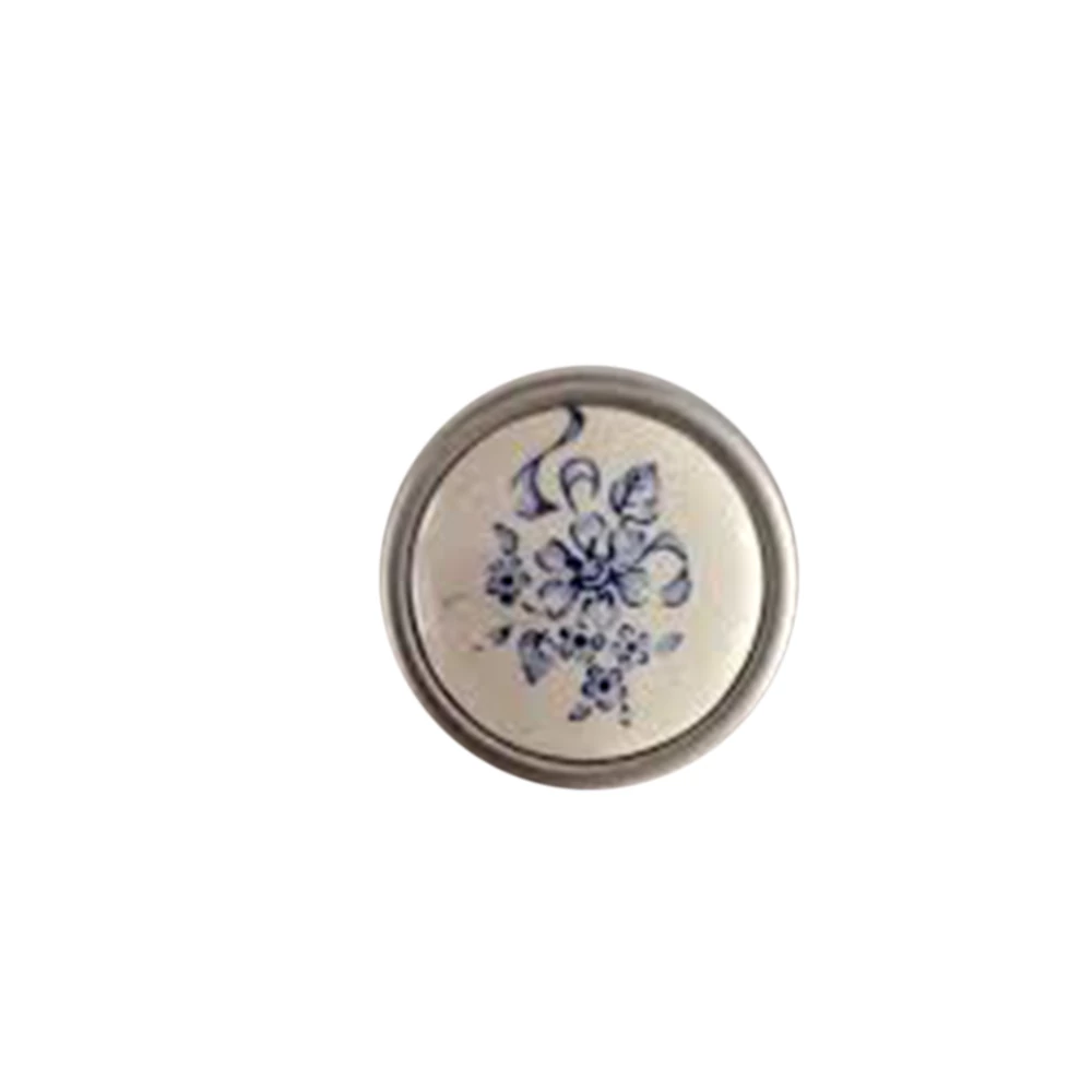 Giusti fehér-kék virágos porcelán - ezüst bútorfogantyú gomb FG.P08010515