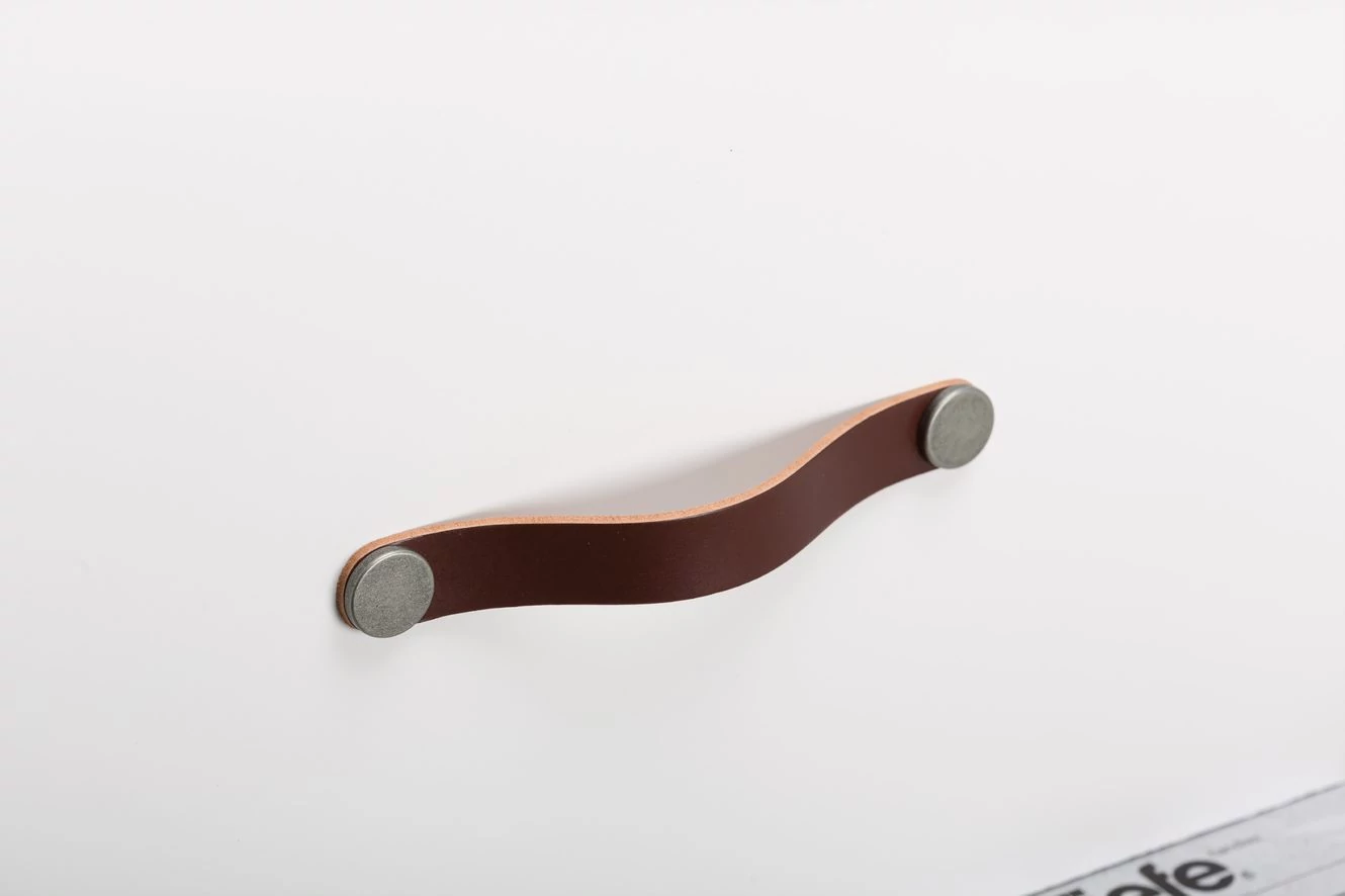 Viefe FLEXA fogantyú 160 mm, bőr-fém, barna bőr + ónszürke