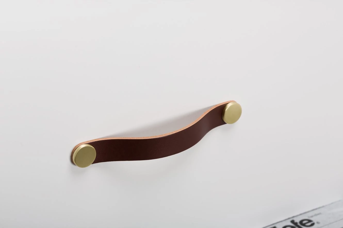 Viefe FLEXA fogantyú 160 mm, bőr-fém, barna bőr + sárgaréz