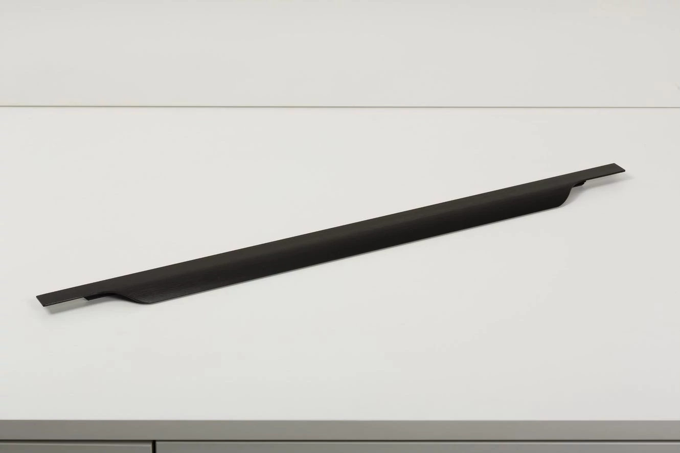 Viefe VECTOR fogantyú élbe ültethető, 19 mm ajtóhoz, 1197 mm, alumínium, csiszolt fekete