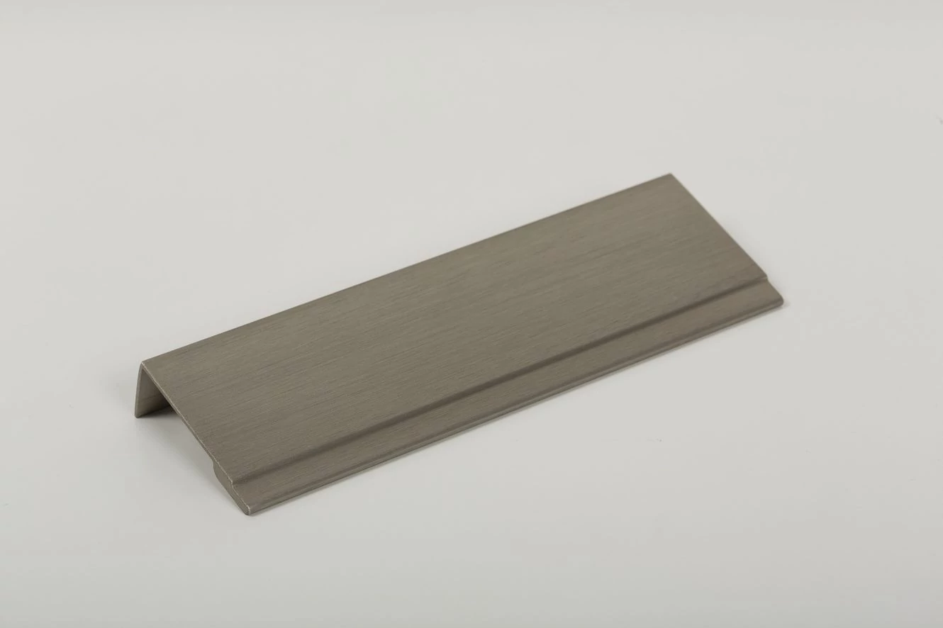 Viefe STRATT fogantyú 128 mm, alumínium, szálcsiszolt (inox hatású)