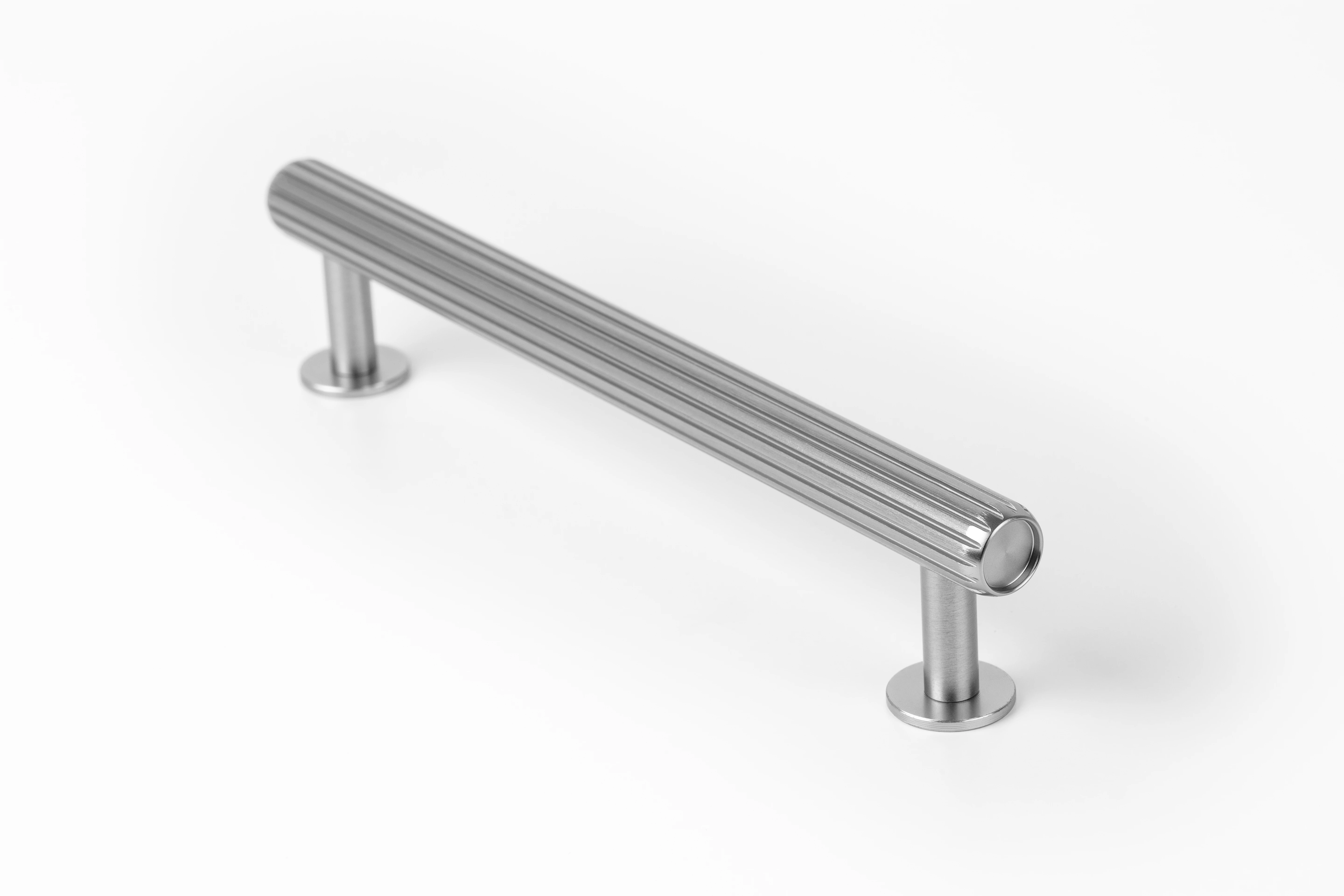 Viefe RILLE fogantyú 160 mm, alumínium, szálcsiszolt (inox hatású)
