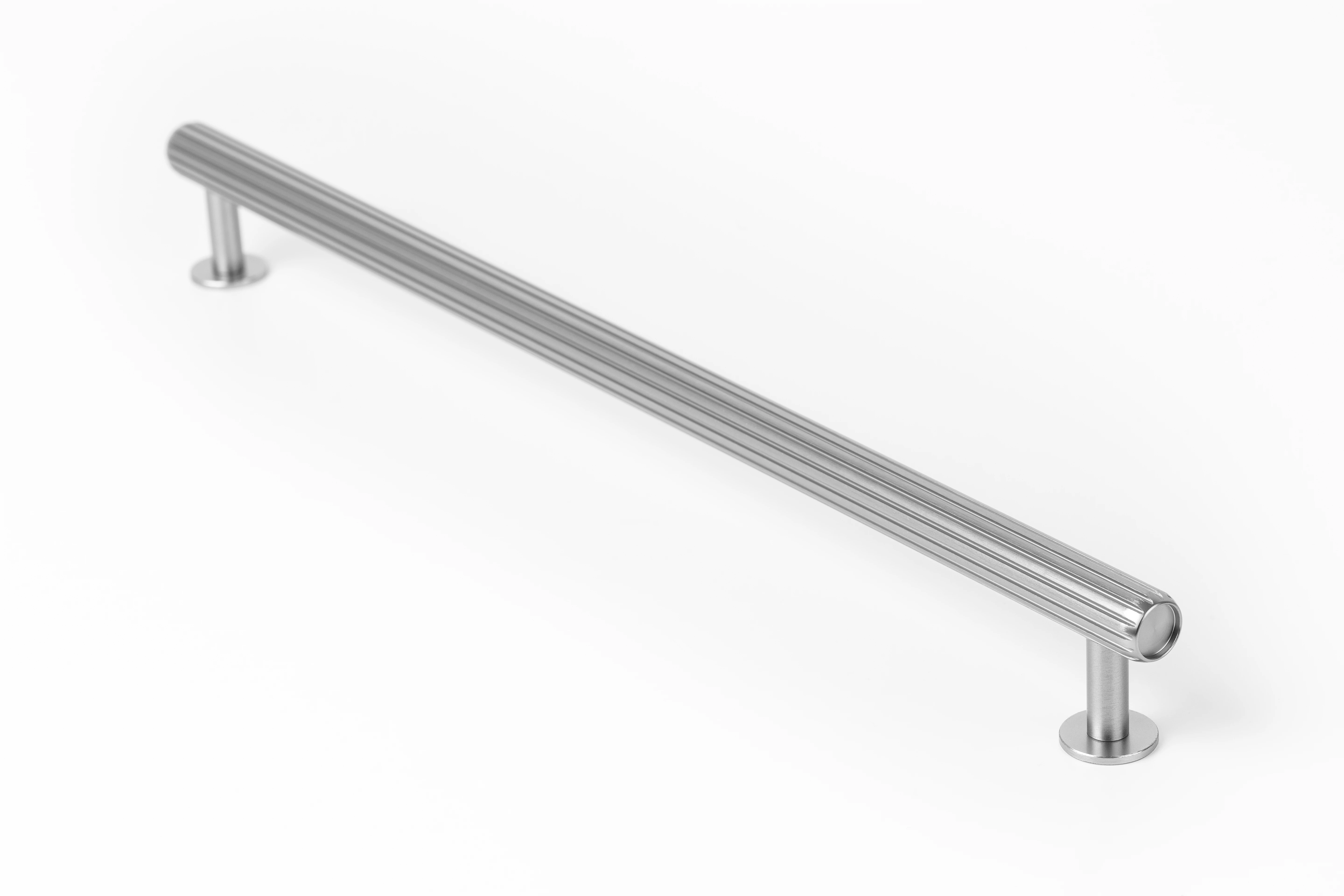 Viefe RILLE fogantyú 320 mm, alumínium, szálcsiszolt (inox hatású)