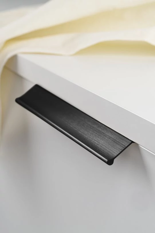 Viefe WING fogantyú 64 mm, alumínium, csiszolt fekete